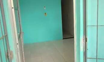 Imagem: Alugo apartamento2/4 no primeiro andar