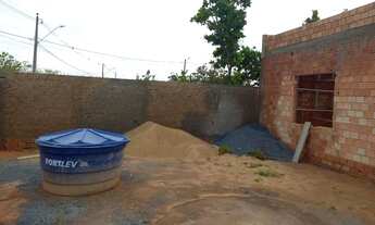 Imagem 3: Benção na casa em construção no João de Barro bem localizado