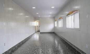 Imagem 3: Sobrado para aluguel tem 300 metros quadrados com 4 quartos em Caiçara - Praia Grande - SP