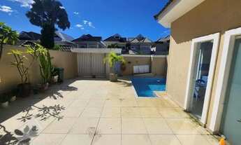 Imagem 6: Casa triplex à venda de 5 quartos, 235 m² por R$1.750.000 no Recreio dos Bandeirantes- Rio