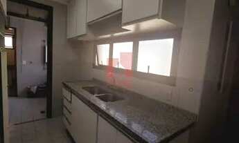 Imagem 6: Excelente e linda Cobertura, possui 216 m², com 3 suítes, sala, lavabo, cozinha e dependên