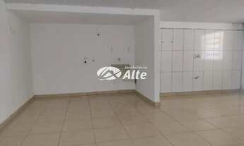 Imagem 5: ÓTIMA LOCALIZAÇÃO - SOBRELOJA AMPLA - 03 DORMITÓRIOS - SACADA