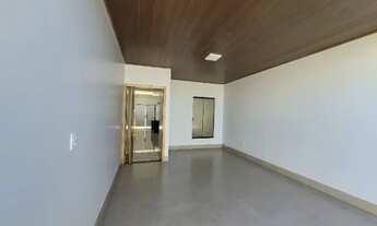 Imagem 3: Casa em Anápolis com 3 Quartos, 1 Suíte, Sala com Pé direito Duplo na Avenida Principal