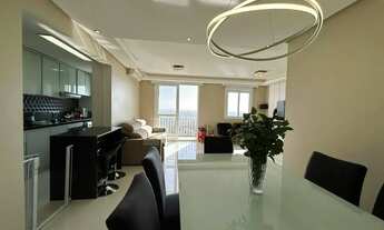 Imagem 2: Apartamento mobiliado, 2 dormitórios, sendo 1 suíte, churrasqueira, sacada com linda vista