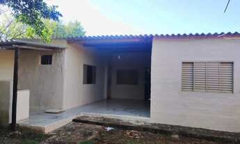 Imagem: Vende-se está casa com 02 quartos, 02 banheiros