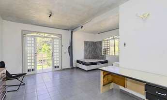 Imagem 4: Casa com terreno em Santa Felicidade Curitiba