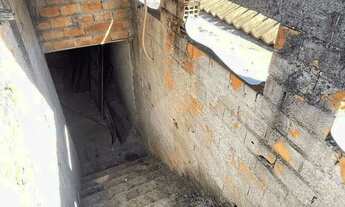 Imagem 4: Terreno com fundação para 16 apartamentos