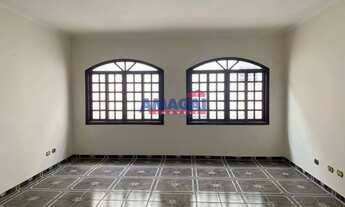 Imagem 4: Sobrado com 4 quartos para venda no Jd. Sta. Maria