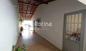 Imagem: Casa à venda, 3 quartos, Alto Umuarama