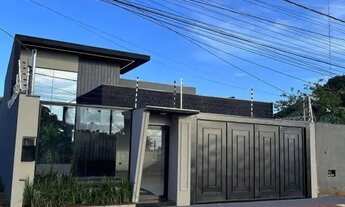 Imagem: Casa Térrea à venda, 1 quarto, 3 suítes