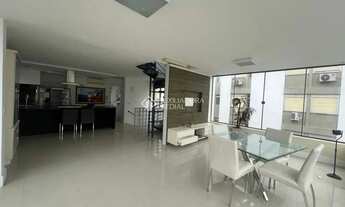 Imagem 3: Cobertura triplex à venda no Centro de Florianópolis