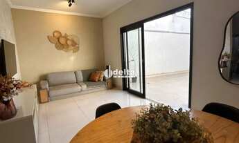 Imagem 2: Casa disponível para venda no bairro Novo Mundo em Uberlândia MG