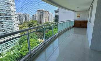 Imagem 2: 2 suítes com Dependência completa