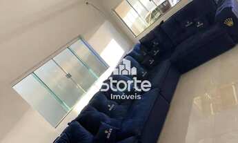 Imagem 2: Casa com 4 dormitórios à venda, 180 m² por R$ 580.000,00 - Jardim das Palmeiras - Uberlând