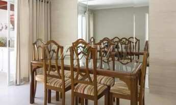 Imagem 4: Sobrado à venda de 260m², 3 dormitórios, 3 vagas e 4 banheiros, na Santa Terezinha