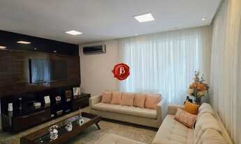 Imagem 4: Villa de Sevilha | 3 Suítes, Climatizada, com Armários, Edícula