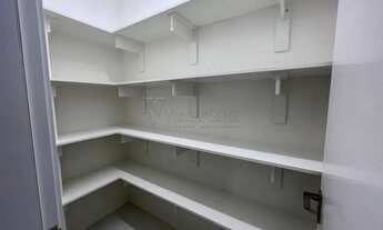 Imagem 7: Venda de Casa de Luxo no Condomínio Monte Carlo - Elegância e Sofisticação