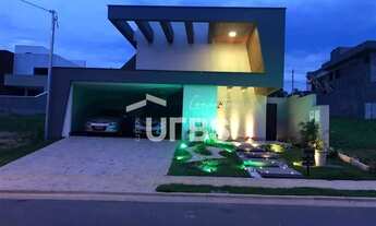 Imagem: CASA BELÍSSIMA EM CONDOMÍNIO JARDINS BARCELONA