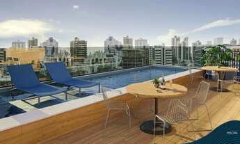 Imagem: EQ Ocean  a 250m da praia em Intermares