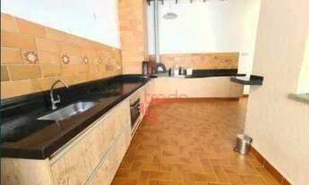 Imagem: Casa à Venda de 03 Quartos sendo todos