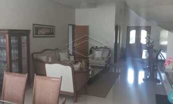 Imagem 2: Linda residência no VILLAGGIO III!