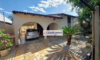 Imagem: Casa com 4 dormitórios à venda, 320 m²