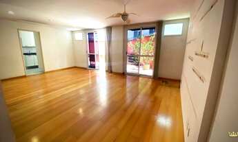 Imagem 4: Piscina, varanda, suíte e área externa em apartamento no Gávea - Rio de Janeiro - RJ