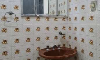 Imagem 6: Alugo ótima casa tipo sobrado, 2 quartos com garagem, em Del Castilho