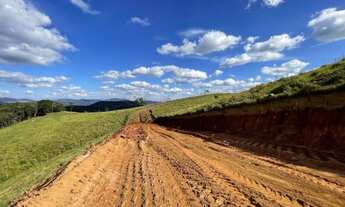 Imagem 3: NazarÃ©) Apenas 10 minutos da represa