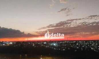 Imagem 6: Apartamento com 2 dormitórios para alugar, 63 m² por R$ 1.000,00/mês - Jardim Patrícia - U