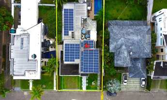 Imagem 2: Casa Duplex no Residencial Adrianopolis 4 Suites 100% Energia Solar, Piscina
