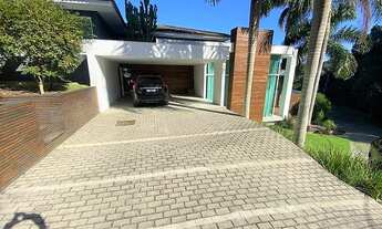 Imagem 3: Casa para venda possui 1000 metros quadrados com 4 quartos em Vila Progresso - Niterói - R