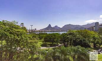 Imagem 2: Apartamento para venda possui 75 metros quadrados com 2 quartos em Lagoa - Rio de Janeiro