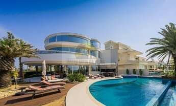 Imagem: Aluguel de Temporada e Venda! Mansão faraônica