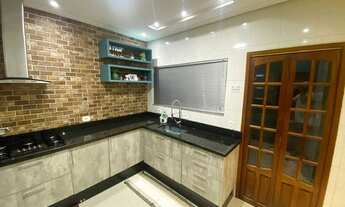 Imagem 3: Sobrado para venda em Santa Terezinha - Santo André - SP