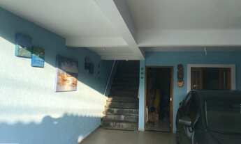 Imagem 2: Lindíssimo sobrado em excelente localização