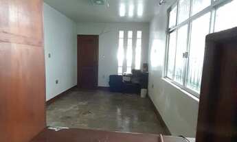 Imagem 4: Imóvel com terreno 14,60 X 30 ou ter formando a esquina med. 30 X 30 mts. na Pariquís c