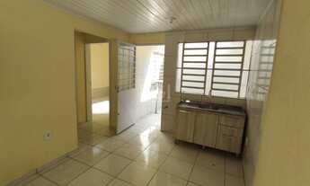 Imagem 2: Porto Alegre - Casa Padrão - Medianeira