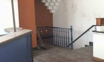 Imagem 2: Aluga-se segundo e terceiro andar de charmoso sobrado na bem frequentada Rua do Rosário