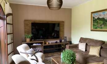 Imagem 2: Casa para venda tem 313 m² com 3 quartos em Pastoril - Ribeirão Pires - SP