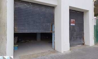 Imagem: Ponto comercial/Loja/Box para venda possui