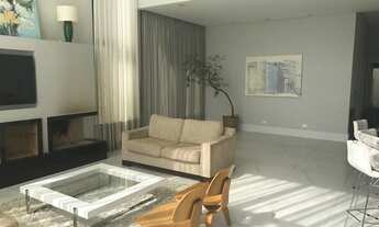 Imagem 3: Casa para aluguel possui 310 metros quadrados com 5 quartos em Alphaville - Santana de Par