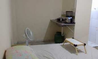 Imagem 2: Aluga-se Kitnet mobiliada ao lado metrô paulista