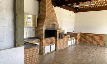 Imagem 6: Casa para aluguel tem 300 metros quadrados com 6 quartos