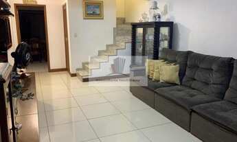 Imagem 2: Tijuca - Rua Alzira Brandão - casa com 3 andares - varanda - 3 quartos - terraço - 1 vaga