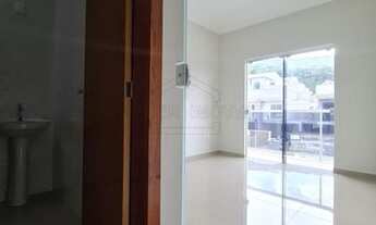 Imagem 5: Sobrado para Venda em São José, Jardim Botânico, 2 dormitórios, 2 suítes, 3 banheiros, 2 v