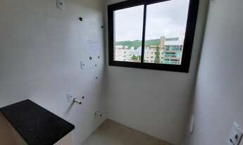 Imagem 6: Apto novo com piscina em Bombas