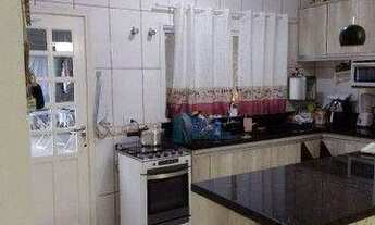 Imagem 3: Casa Vila Branca 4 dormitórios por R$ 1.020.000 -Jacareí/SP