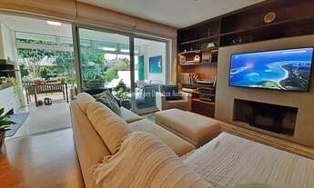 Imagem 6: IMPECÁVEL - 4 SUÍTES, PISCINA, LAREIRA e ESPAÇO GOURMET