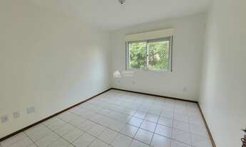 Imagem 6: Apartamento de 02 dormitórios para comprar em região central de Santa Maria com peças ampl